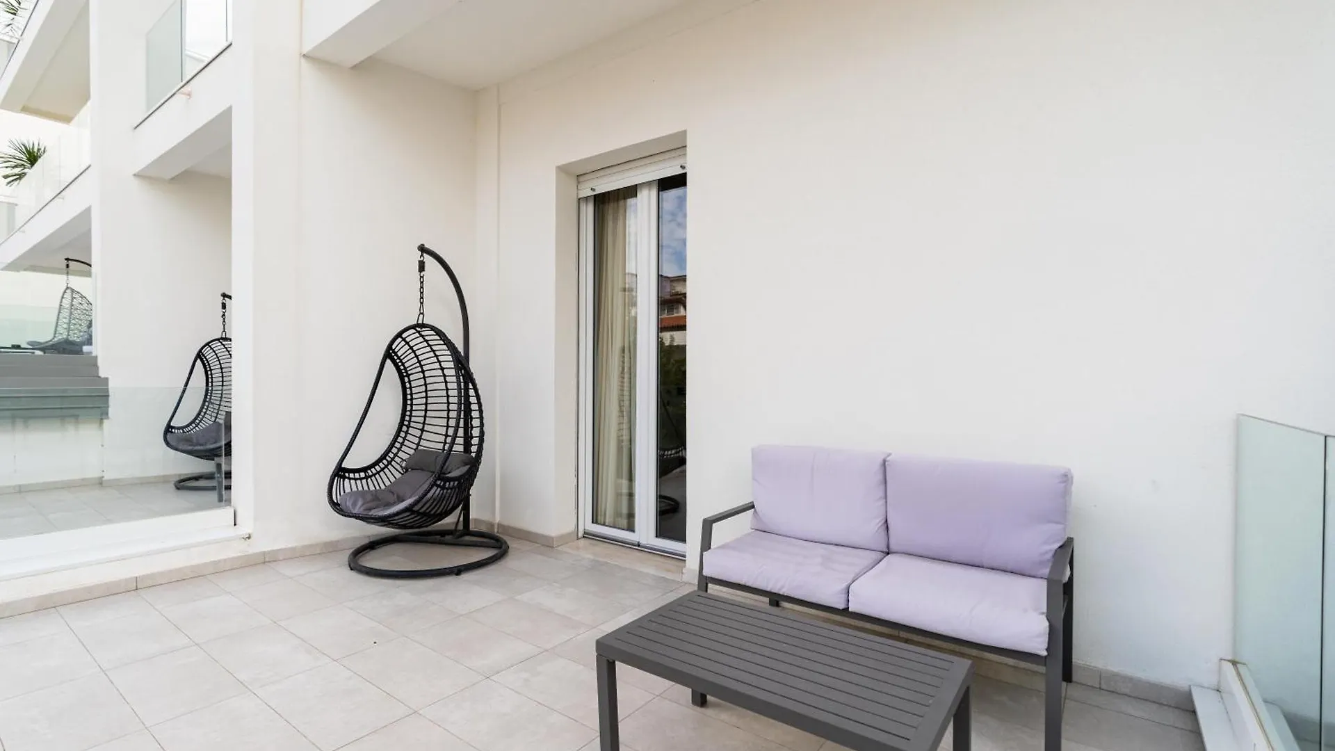 Hotel Estense Gatteo a Mare 3*,  Italy