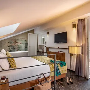 *** Hotel Navona Essence Italie