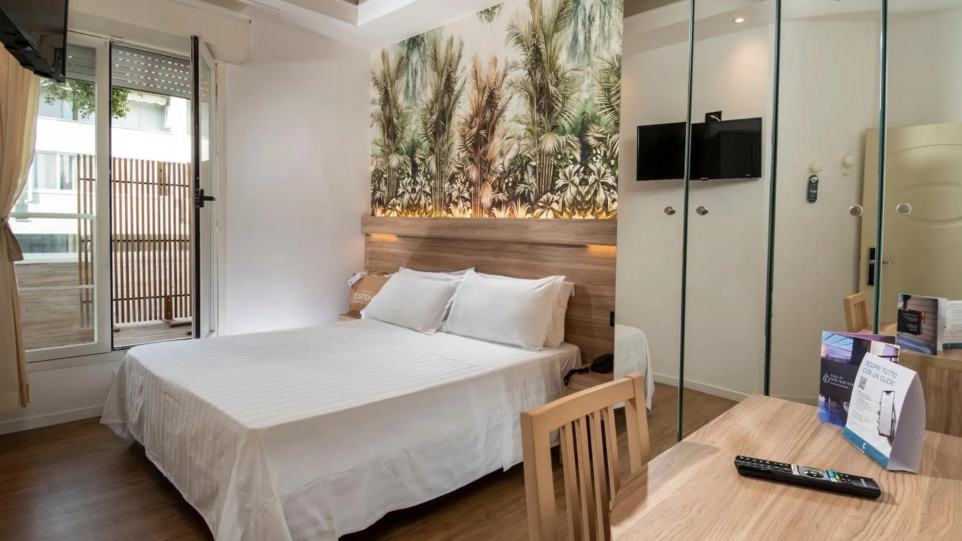 Hotel Estense Gatteo a Mare 3*,  Italia